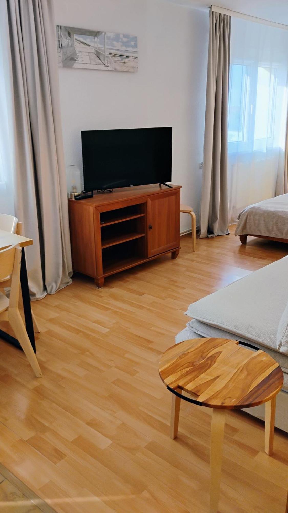 Апартаменты "U Latarnika" Przy Cichej 9 Колобжег Экстерьер фото